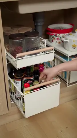 BELI DISINI👉@Easyshopple Serius weh! Ni memang penyelamat dapur kecil 😍 Bila pasang drawer bawah sinki macam ni, ruang tak lagi bersepah & terus jadi teratur gila! 🏠💯 #rakrempah #RakDapur #KitchenHacks #StorageSolutions #easyshopple 