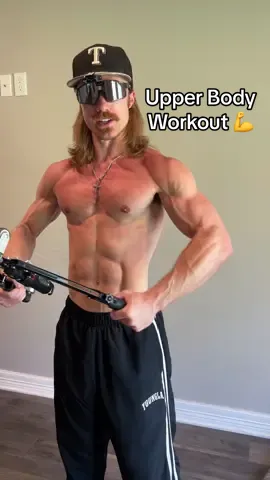 Upper body resistance workout 💪 #resistance #workout #upperbody #homeworkout 