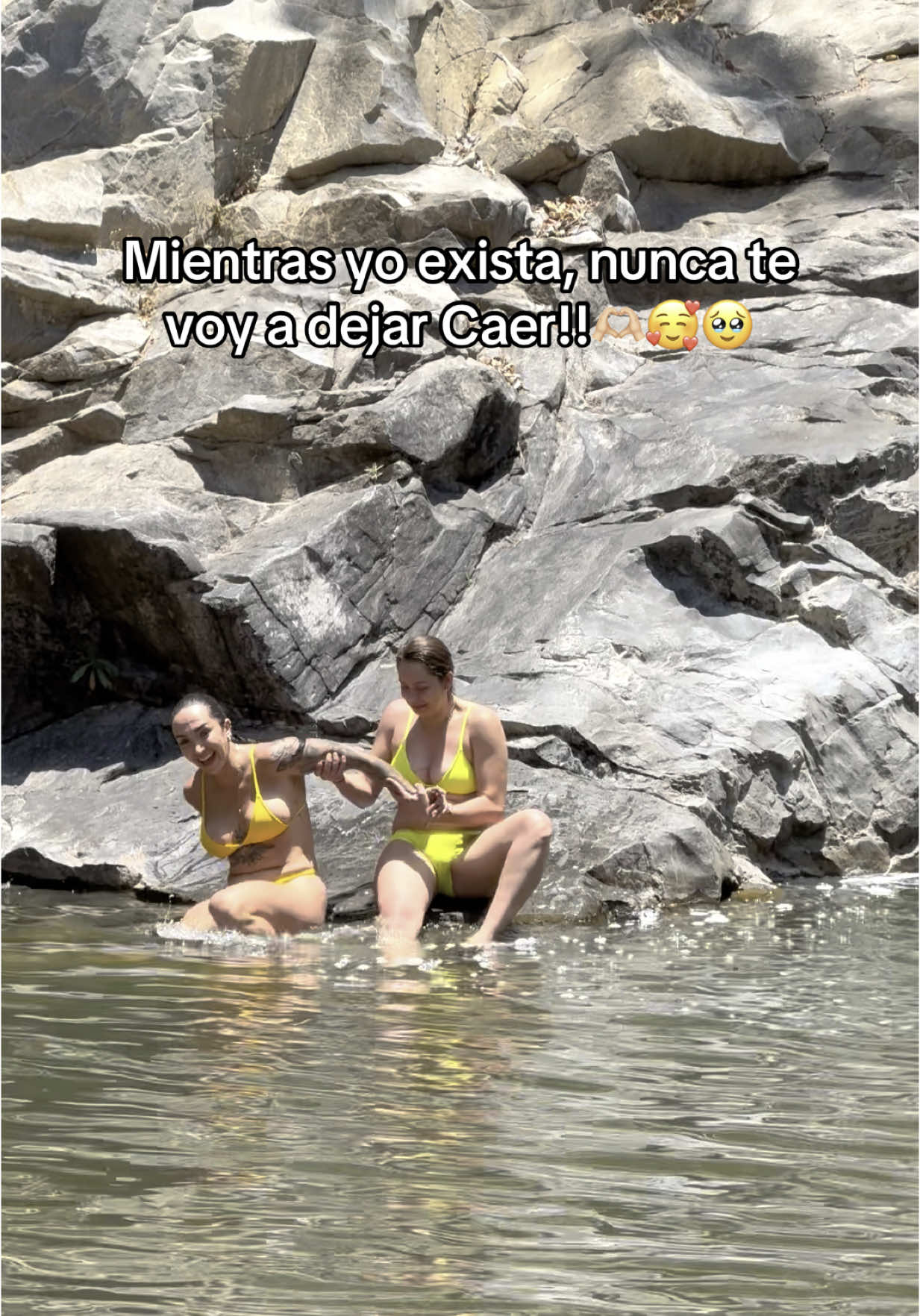 Prefiero que me deje con ganas de beso a que se me caiga 😮‍💨😂
