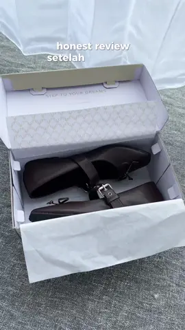 Omg emang boleh sebagus iniii?!?!! #flatshoes #brandlokal 