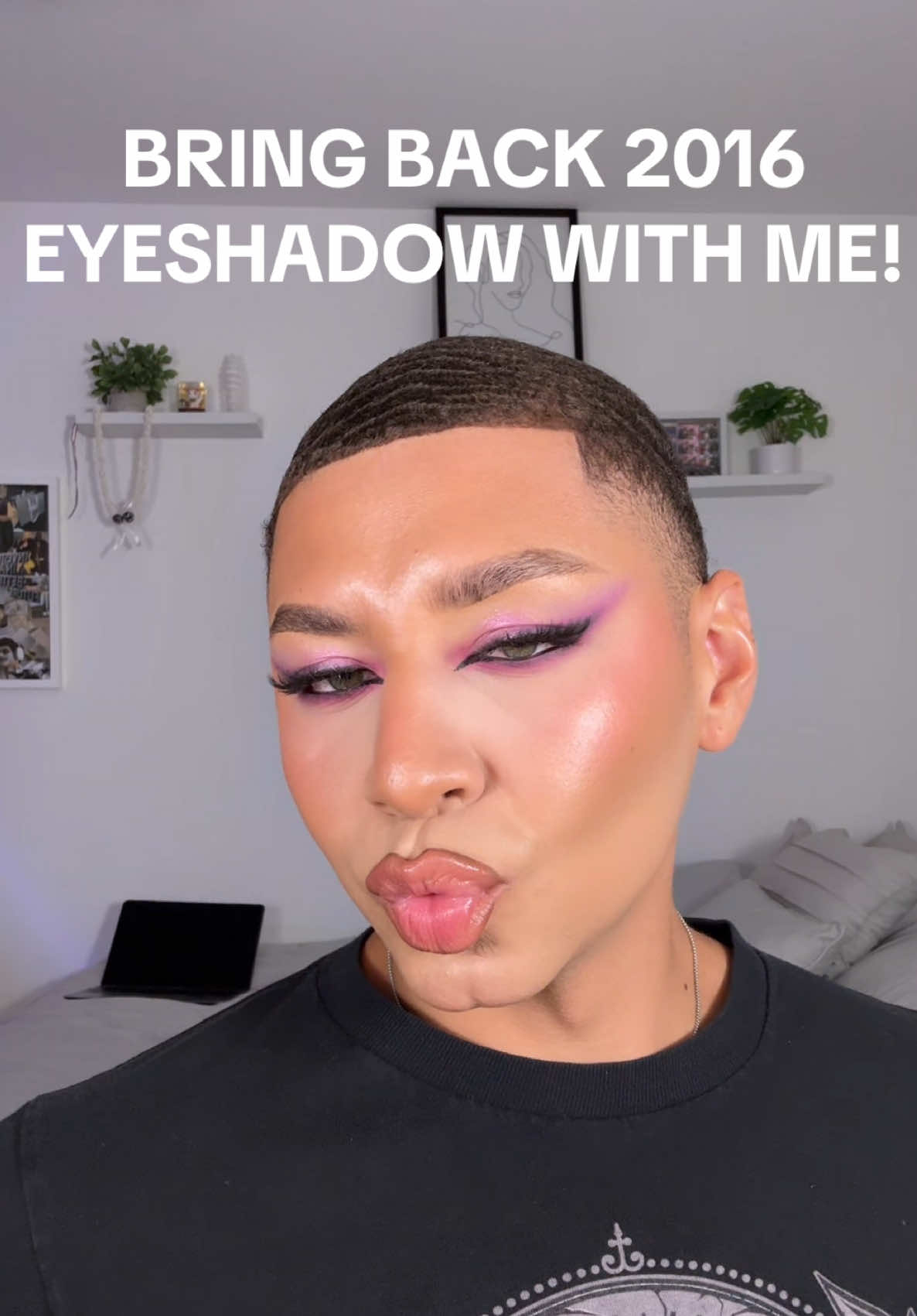 I wanna start doing colorful eyeshadow again, bring it back #fyp #xyzbca 