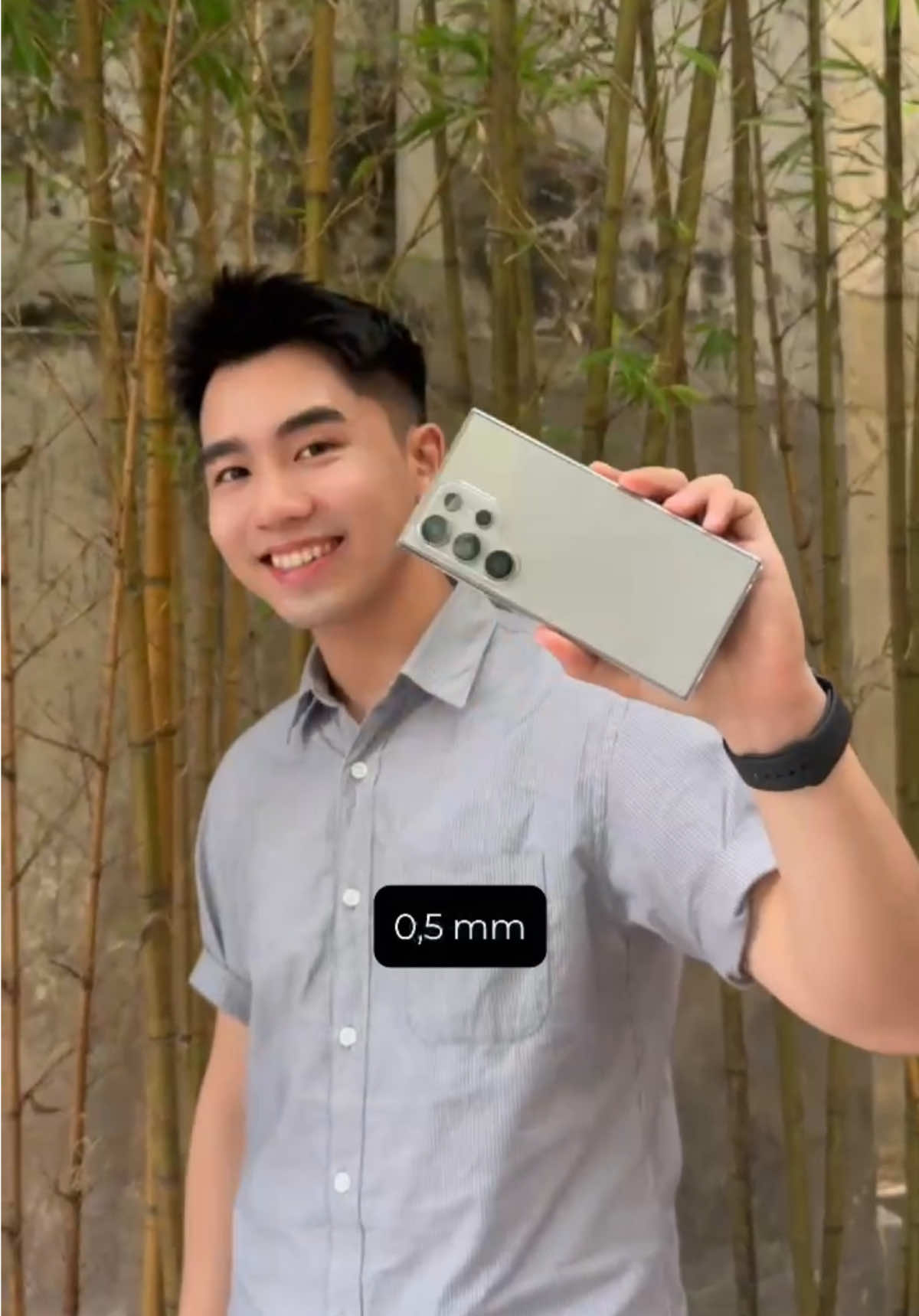 Mỏng đẹp – sang xịn - chuẩn gu người tinh tế.  Đặt hàng Unique ngay! - 0.5 mm mỏng nhẹ, giữ nguyên form Samsung Galaxy Ultra - Chống sốc từ độ cao 1.8m - Chống ố vàng, bền đẹp lâu dài 🎯 Hàng đẹp không chờ – chốt ngay hôm nay!
