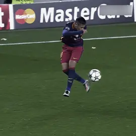 Domínio do Neymar.                                                #uefachampionsleague #uefa #football #fy #viral 