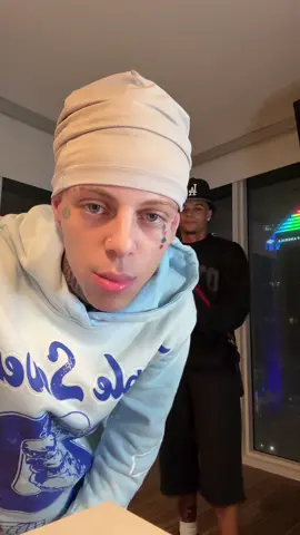 why twin got me dancing 😭