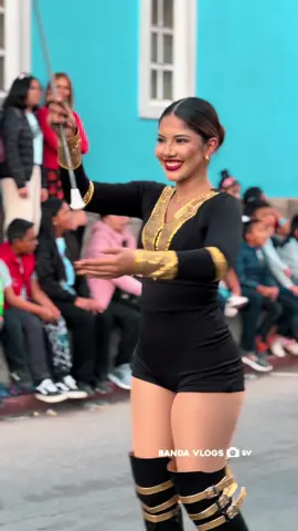 Bellísima Jahaira 💃🏻 influenciadora del Trend ✨ desde la pradera de Xela!#cachiporristassv #viral #dance #sanvicente #reels 