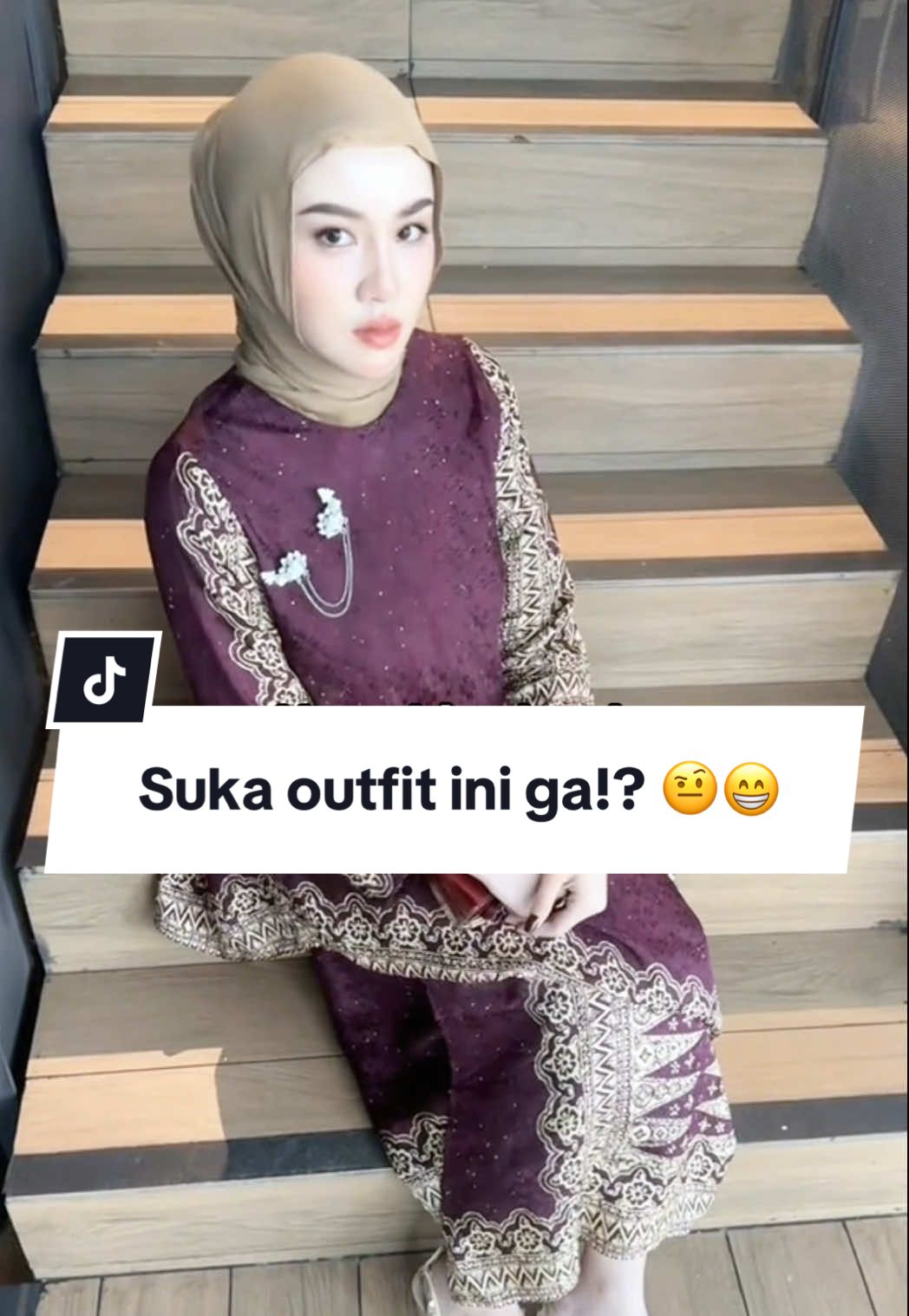 Komen dibawah guys kalian kondangan tim apa? 🤗 Kalo minki sih bisa semua yang penting pake setelan batik wanita 😄 #SetelanBatikWanita #PromoGuncang99 #KurungMelayu #GajianSale  
