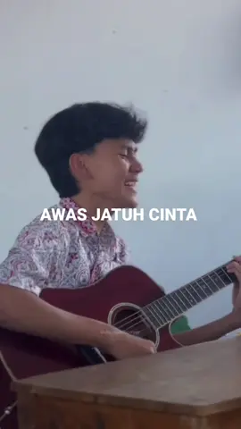 Enak nih bawainnya😍 @icam #awasjatuhcinta #armada #cover  [ 🎥: wisyaam_ ]