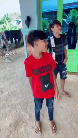 #បងកំលោះនៅកំពង់ស្ពឺចុះអូននៅណាវិញ #mydreem1molin #😁😁 