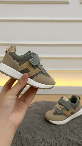 SEPATU SANDAL GUNUNG ANAK SNEAKER ANAK SHOES LAKI-LAKI CASUAL HYMM HL#sepatuanak #sneakersanak #sepatuanakmurah #sepatuanaklakilaki 