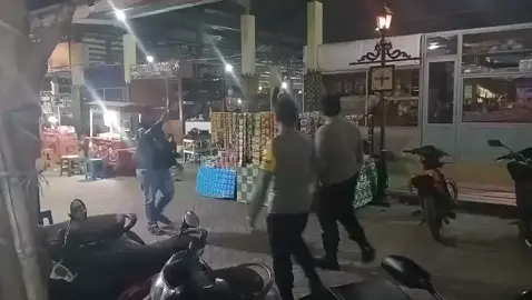 #Oprasi  pembatasan pukul 21.00 wib  pelajar harus di rumah.