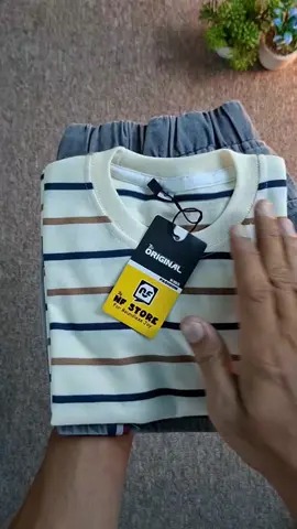 setelan anak laki laki celana jeans kaos salur #setelananak #bajuanak #bajuanaklakilaki #setelananakmurah 