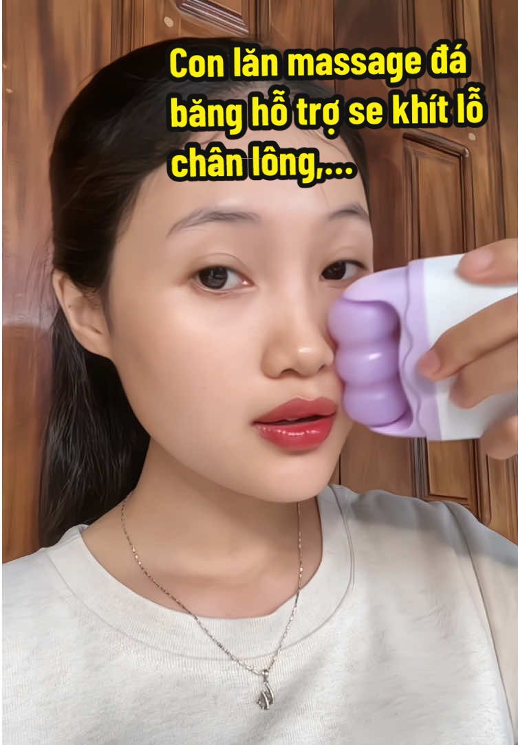 Con lăn massage nén đá băng hỗ trợ massage mặt hỗ trợ se khí lỗ chân lông, hỗ trợ làm dịu da, hỗ trợ giảm bọng mắt, và hỗ trợ thẩm thấu tinh chất dưỡng da #mecuabo #conlanmassage #massage #massagemat #skincare  @Mẹ của Bơ  @Mẹ của Bơ  @Mẹ của Bơ 