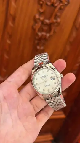 Mẫu đồng hồ rl viền khía dây thép ⌚️ mặt khảm nên tay siêu đẹp #xuhuong #watch #dongho #donghorolexchinhhang #duyanh⌚️98 