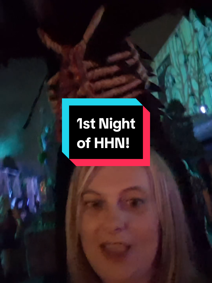 1st Night of HHN Down, many more to come! #hhnorlando #universalstudios 