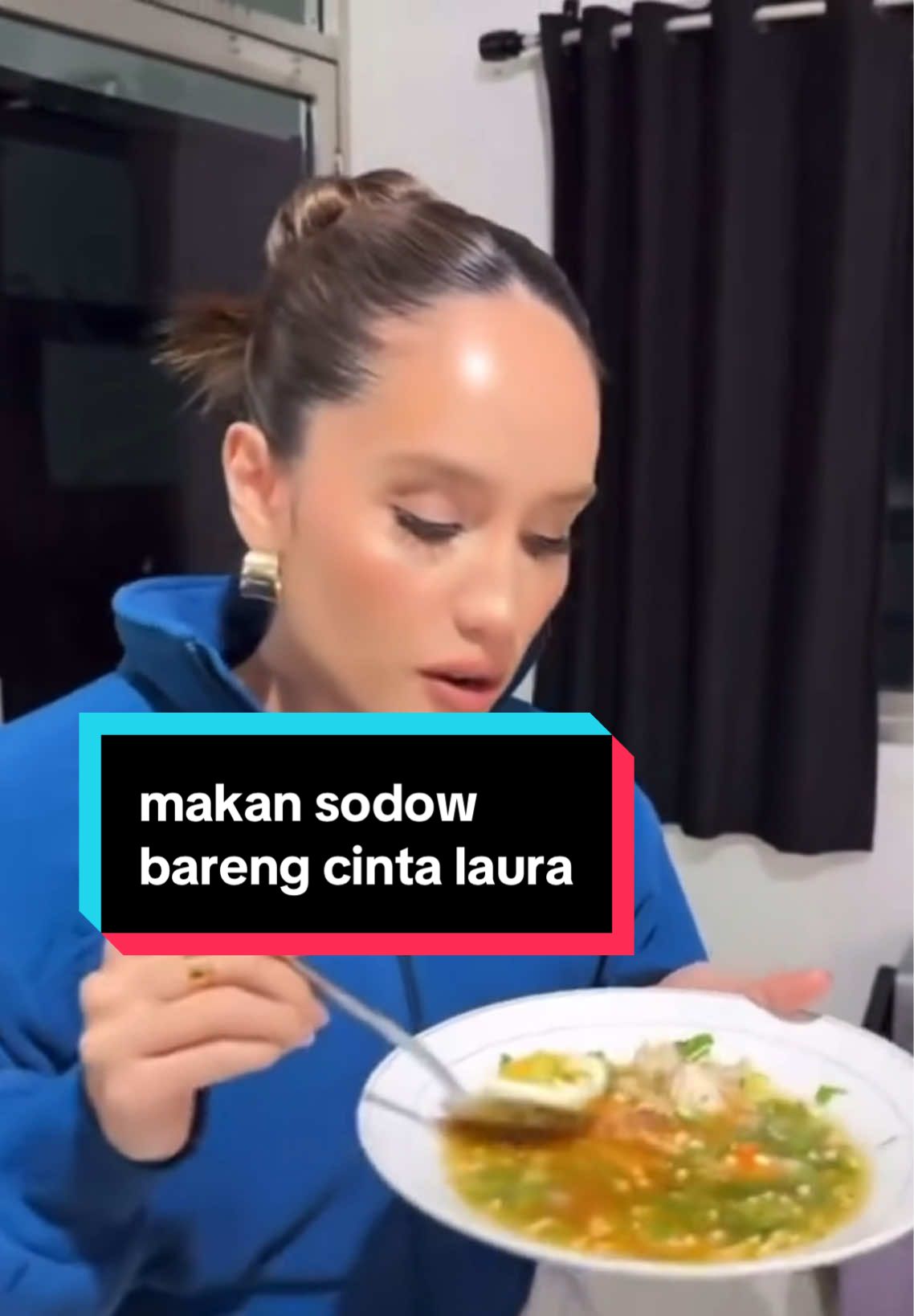 makan sodow bersama cinta laura #kandangan #banjarmasin #adipradita #fy #fyp 