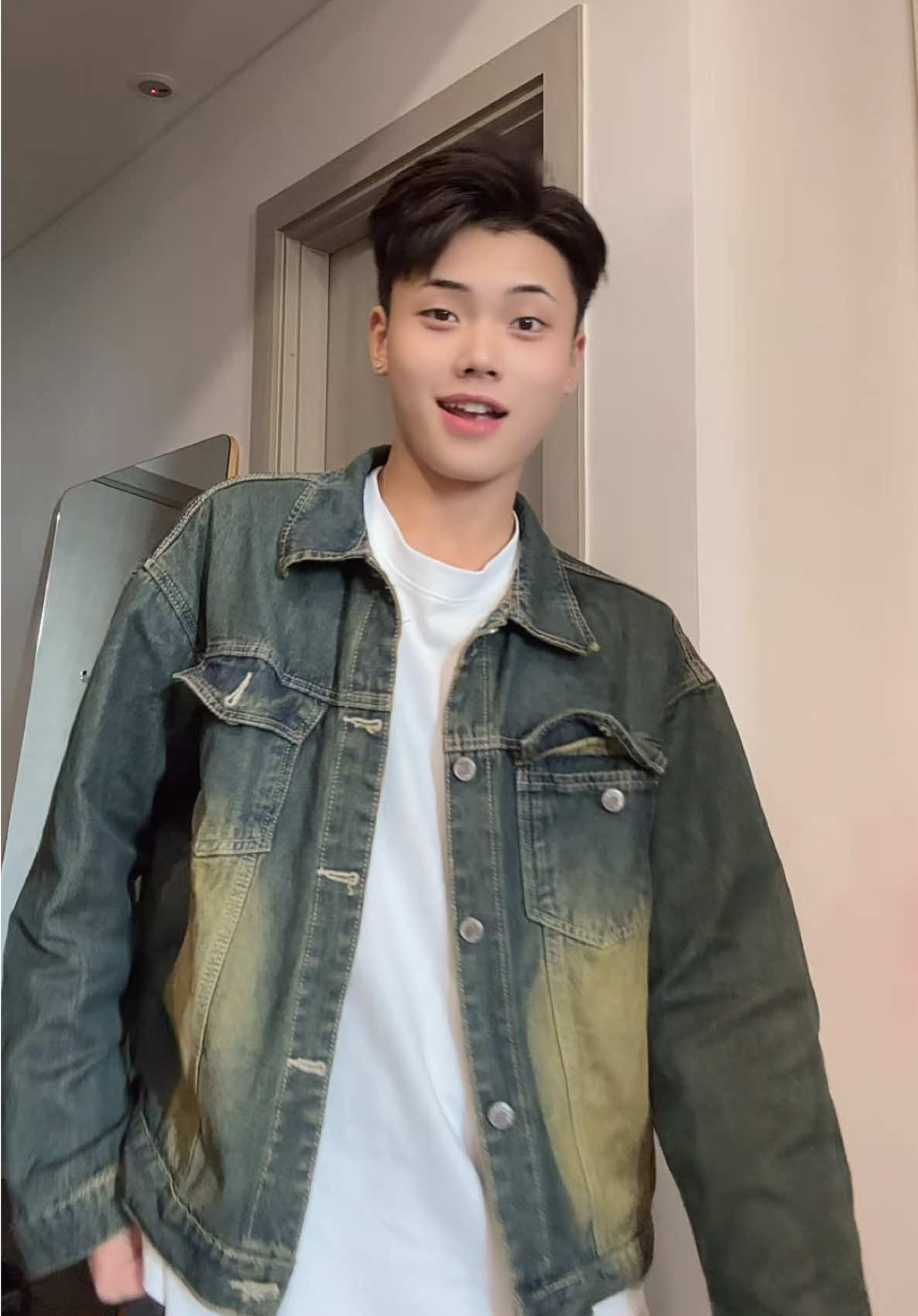 Bắt đầu thây thích bài này rồi đó #trầnquangđức16 #xuhuongtiktok #xuhuong 