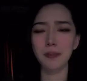 “舍不得断干净，又不能好好在一起，这题该怎么解” #情感 #伤感 #网易云热评 