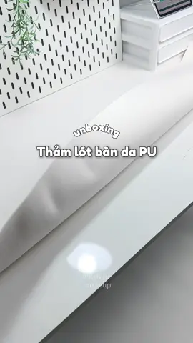 ưng thảm lót bàn này quá chừng 🫶🏻#thamtraiban #decorbanhoc #viral #xuhuong#pageforyou 