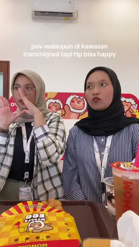 eskrim is happiness 🩷💚 #TransPatriot 