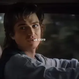 #STRANGERTHINGS i actually love them so much #fyp #steveharrington #robbinbuckley #foryoupage