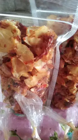 Alhamdulillah  Kamis Manis Berkah Rezqi Berlimpah dari segala Arah 😇  Mksh SDh Order Keripik Singkong Pedas Manis nya .. Lancar rezqix,sehat sllu 😇🙏 Yuk yg mau bs lgsg Order jg yah 🤗 #jualanonlinebalikpapan  #keripiksingkongpedasmanis  #cemilanbalikpapan  #semangatterus 