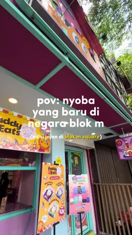 Siapa aja TemanDels dan PaddyBesties disini yang udah coba menu collab cookie bomb series @delscakery x @paddyplaystore di Blok M? 😆🍪❤️ 📍Blok M Square, Pujasera Blok Gks no.137 - Dekat Bakmi Piring (Setiap hari, 12.00 - 20.00) 📍Delscakery Dessert Cafe, Jl Raya Cilangkap no.1000, Jakarta Timur (Setiap hari, 09.00 - 20.00) 📍Pasar Bersih Sentul City, Blok K-J3 (Selasa - Minggu, 07.00 - 17.00) 🛵 Gofood/Grabfood “Delscakery” | Whatsapp 085156906920 🛒 Available in marketplace Shopee & Tokopedia #cookiebombblokm #blokmhits #jajanblokm #delscakeryblokm #paddyblokm 