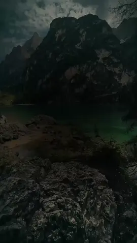 تأملات في بديع صنع الله في خلق السماوات والأرض من سورة الانبباء.  #قران_كريم #قران #quran #اكسبلورexplore #ترند 