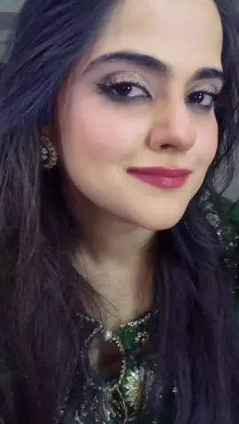 Obsessed ✨️ #fyp #trending #makeuplook 