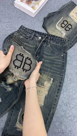 Baggy Thêu BB Xịn Đéttttt #quanbaggy #quanjeannu #baggyjeans #jeans #quanjean 