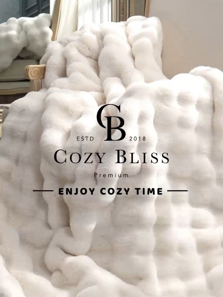 Get your Cozy Bliss Bubble Faux Fur Blanket - free shipping! #cozybliss #cozyblissblanket #fauxfur #fauxfurblankt #tiktokmademebuyit