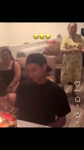 They threw the cake so hard his hat ran😂😂 #foryou #explore #funny #funnyvideos y