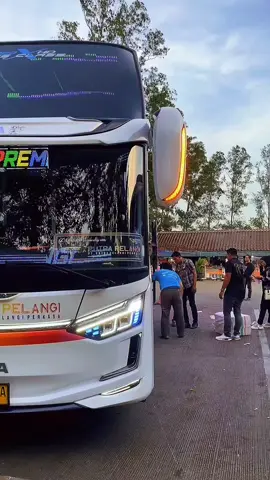 Putra Pelangi Perkasa #scania #suitesclass #laksanakaroseri #putrapelangiofficial #domtoretto #putrapelangi #putrapelangiperkasa 