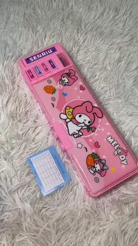 Hindi lang to basta pencil case | organizer, aesthetic at pang flex na din sa classmate mo. ✨ #pencilcase #stationery #stationeryhaul #stationerysupplies #carismafinds 