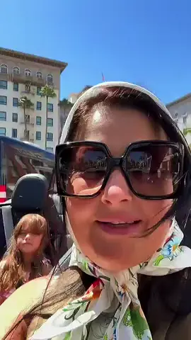 #In spatele lui Leo DiCpprio on Rodeo Drive,Beverly Hills! #victorienii#fypviralシ #gabrielacristea #videoviral 