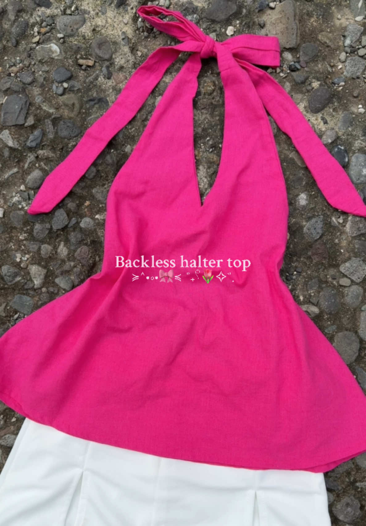 The quality of this top is giving!! #haltertop #halter #top #backlesstop #fashion 
