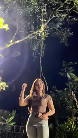 pesona mbk livia 🤩#dancercantik @LiviaKiki16 