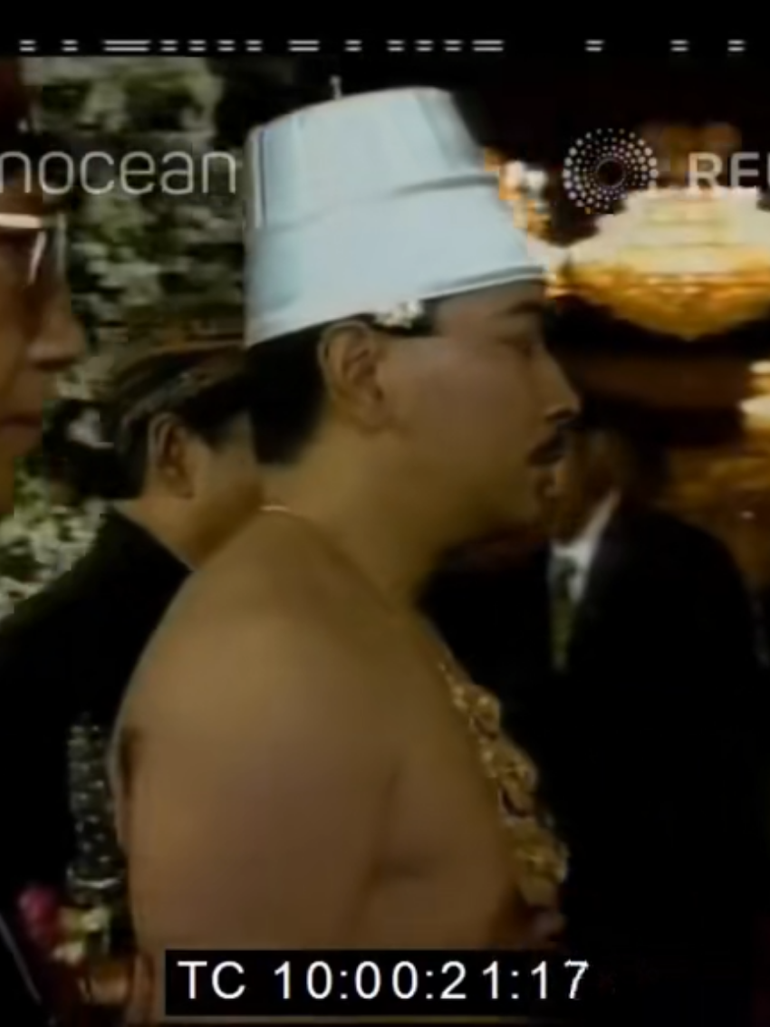 Sedikit cerita dibalik unik pernikahan Tommy Soeharto danTata Cahyani  #tommysoeharto #tatacahyani #sitihediatisoeharto #titieksoeharto #xybca 