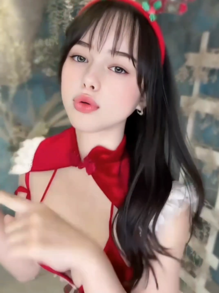 귀여운 여인 틱톡 댄스 챌린지 A cute girl dances in various outfits #dance #댄스 #cosplay #fyp #챌린지 