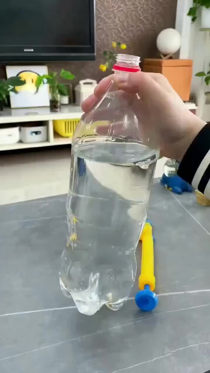 Pull rod spray bottle Coke bottle spray Reciprocating manual pressure sprayer Bottle hand-held multi-function spray watering 