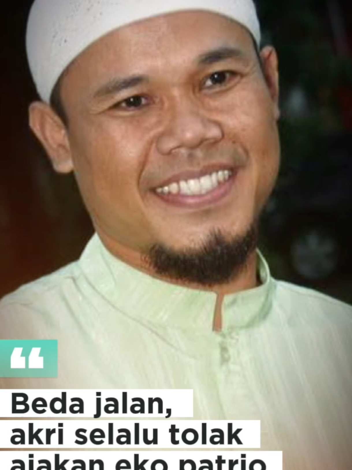 Akri selalu tolak ajakan Eko Patrio untuk jadi pejabat. 