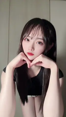 3秒見つめたら恋に落ちるとか言うっけ？？