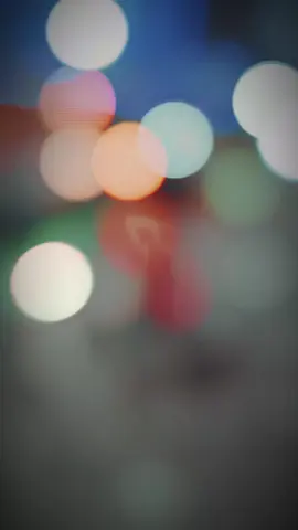 Night cycling in Jakarta 🚴‍♂️🌙 City lights, quiet roads, and fresh air. Every pedal feels like freedom, every corner tells a story. #jakartanightride  #cyclinglife #roadbike #googlepixel7 #nightride @Goh 