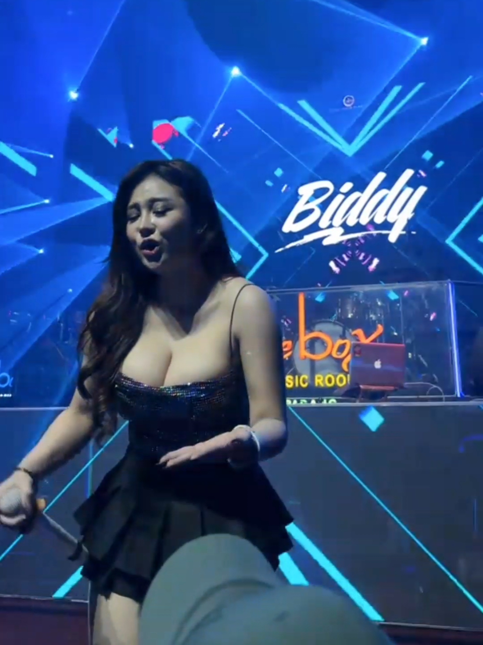 Teebox #djbiddy #ladiesnight #partypeople #djcantik #clubbingparty 
