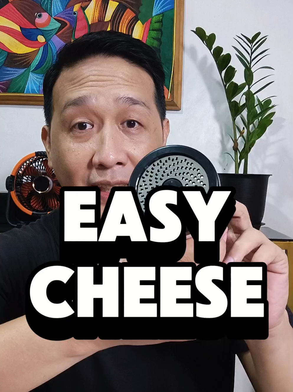 ANG BILIS MAKAGAWA NITO NG GRATED CHEESE, PWEDE MAS PINO PWEDENG MAS MAKAPAL ANG HIBLA. WAG KA NA MAGKAYOD.  #cheesegrater #automaticcheesegrater #cheesegratertiktok #KitchenHacks 