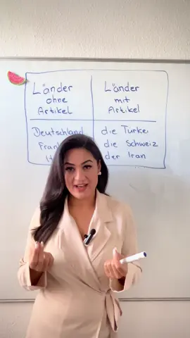 🌍✈️✨ In diesem Video klären wir die große Frage: Wohin fliegst du oder fährst du? 🌟 Die Antwort hängt von der richtigen Präposition ab: „in“ oder „nach“! 💬 Wenn du in ein Land mit Artikel reist, wie z.B. in die **Schweiz**, in die **Türkei** oder in die **Niederlande**, benutzt du „in“. Aber Achtung: Das muss man auswendig lernen, es gibt keine Regel dafür! 😅📚 Für alle anderen Länder ohne Artikel, wie **Italien**, **Frankreich** oder **Spanien**, reicht einfach „nach“. 🏝️🌆 Bleib dran und erfahre mehr über diese kleine, aber wichtige Sprachregel! 🇩🇪🎓 #DeutschLernen #SprachTipps #ReisenMitSprache #GrammatikHacks #sprachenlernen 