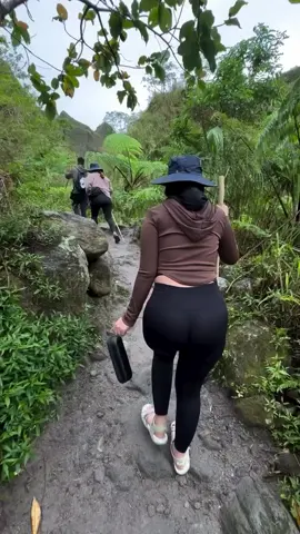 Aku Mendaki Gunung Mengerikan Bekas Jajahan Jepang.. #horror #creepy #scary #roblox #gunung 