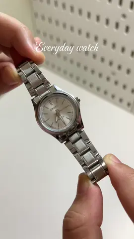 #silverwatch #watch #watchforwomen #silverwatchforwomen #silver 