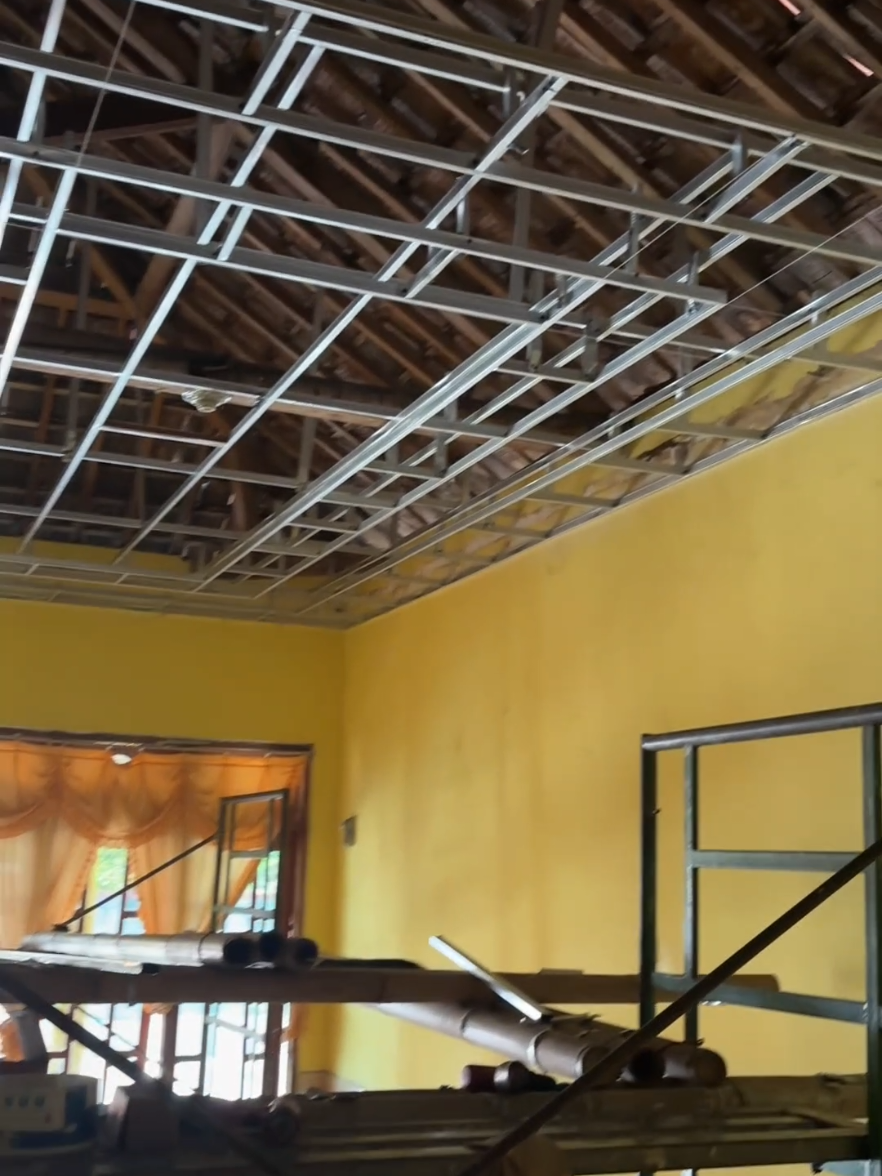 tetap diusahakan yang terbaik untuk para men konsumen 🥰#plafonpvc #plafonpvcmodelterbaru #plafonmodelterbaru #plafonpvcminimalis #plafonpvcruangtamu 