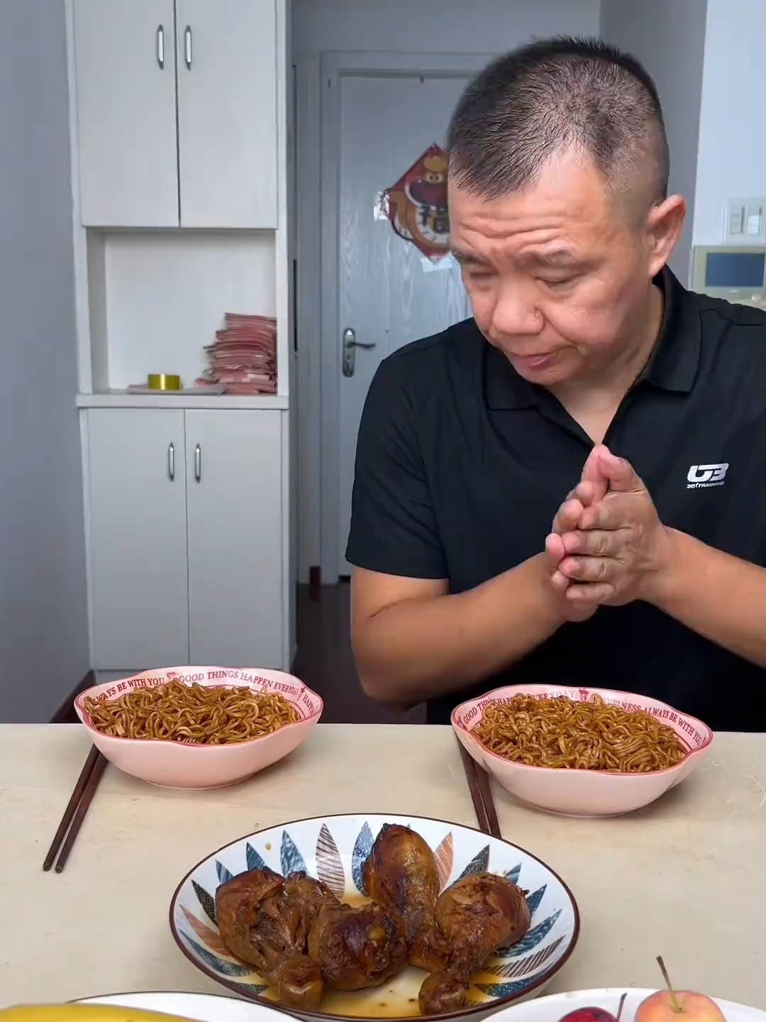 #Foodfunny #Foodie #Couple