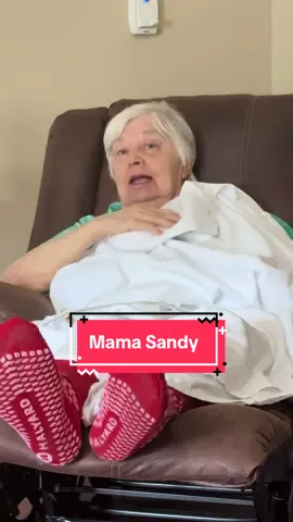 😆🤣 Wait for it…  Mama Sandy has been on the struggle bus for a bit this year. Troubles with memory, falling; life’s aging process.  Although she’s had some battles recently, she’s been making lots of progress and recovering quite well… AND, the best news ever,  yesterday she was cleared from alzheimer’s disease.  I love my mama! Cheers to Sandra D!  #alzheimers #doctor #fyp #viral #health 
